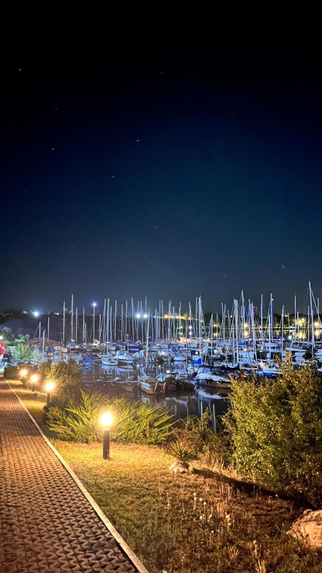 ホテル Lifeharbour Limanu エクステリア 写真