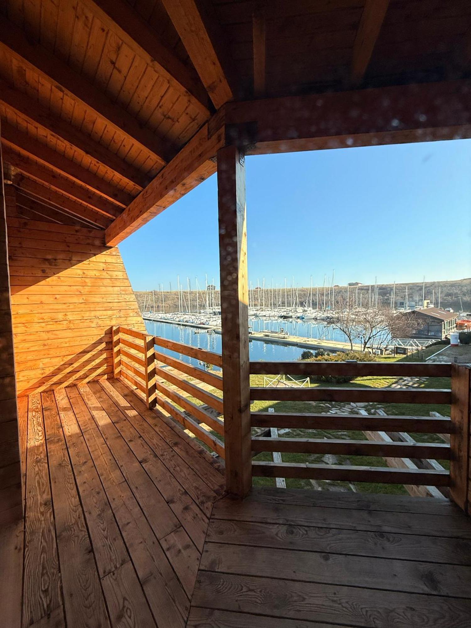 ホテル Lifeharbour Limanu エクステリア 写真